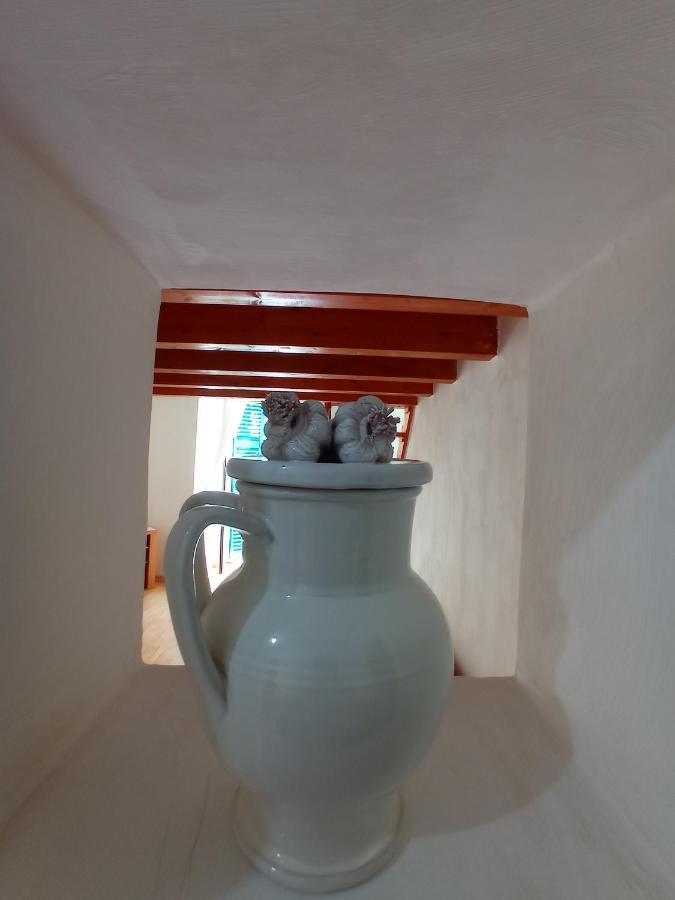 Appartement L'entresol Libertà *